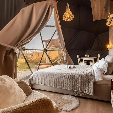 Setnowa Glamping Hotel Sitno  Exterior photo